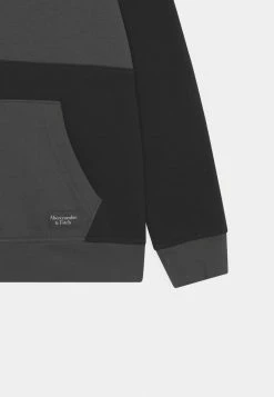 Abercrombie & Fitch COLORBLOCK - Sweatshirt - Grey -Abercrombie & Fitch Shop 6c26c487d5af41b5bece7003cc850ac6