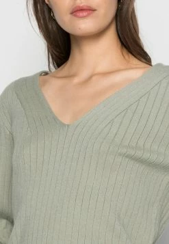 Abercrombie & Fitch SPONGEY VNECK - Jumper - Deep Green -Abercrombie & Fitch Shop 6c4ef738fd344fcdb160660ce9f0b583