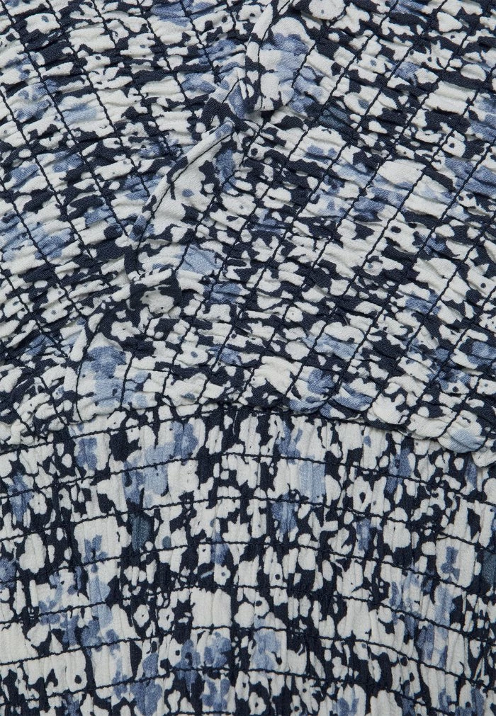 Abercrombie & Fitch SMOCKED NECK SLIM - Blouse - White/blue 5 Abercrombie & Fitch SMOCKED NECK SLIM - Blouse - White/blue - Image 5