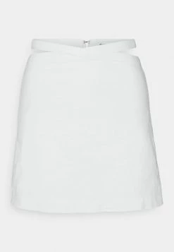 Abercrombie & Fitch TIE-WAIST STRAPPY - Mini Skirt - White 10 Abercrombie & Fitch TIE-WAIST STRAPPY - Mini Skirt - White -Abercrombie & Fitch Shop 6db0bb6d28be4afdba983394e6626a17