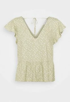 Abercrombie & Fitch VOLUME SMOCKED BABYDOLL - Print T-shirt - Green 14 Abercrombie & Fitch VOLUME SMOCKED BABYDOLL - Print T-shirt - Green -Abercrombie & Fitch Shop 6e220749cf08480aac11a84f4285b029