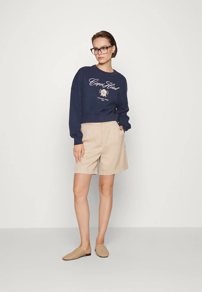 Abercrombie & Fitch MINI SUNDAY CREW - Sweatshirt - Navy 2 Abercrombie & Fitch MINI SUNDAY CREW - Sweatshirt - Navy - Image 2