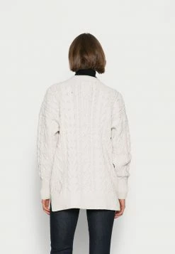 Abercrombie & Fitch CABLE GRANDPA - Cardigan - Cream Cable -Abercrombie & Fitch Shop 71b9b1b705844657a176d11d4050c27c