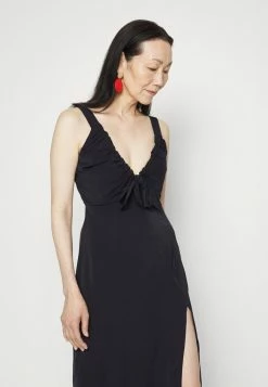 Abercrombie & Fitch CINCH NECK SLIP - Cocktail Dress / Party Dress - Black -Abercrombie & Fitch Shop 73083f42f99d42b9bd52605c1ab7578d