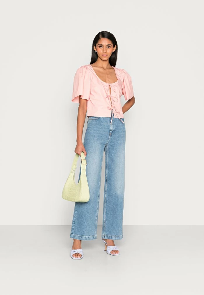 Abercrombie & Fitch EASY TIE FRONT POPLINFASHION - Print T-shirt - Winsome Orchid 2 Abercrombie & Fitch EASY TIE FRONT POPLINFASHION - Print T-shirt - Winsome Orchid - Image 2