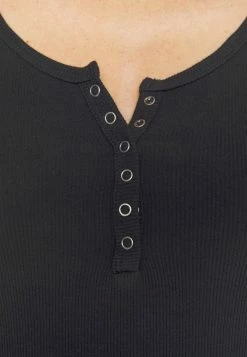 Abercrombie & Fitch ICON HENLEY 3 PACK - Basic T-shirt - Black/ White/doeskin -Abercrombie & Fitch Shop 791890c302ed420baeb2661e854d0e15