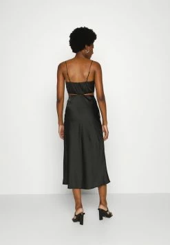 Abercrombie & Fitch PARTY WOVEN MIDI - Cocktail Dress / Party Dress - Black Solid -Abercrombie & Fitch Shop 7b62b199fcbe47dcbe5102854609dc75