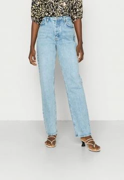 Abercrombie & Fitch LIGHT CLEAN CURVY DAD - Relaxed Fit Jeans - Curve Love Light Clean