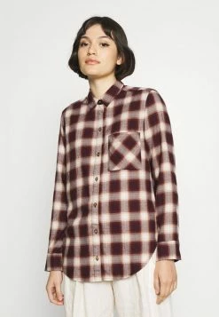 Abercrombie & Fitch HOLIDAY - Button-down Blouse - Red