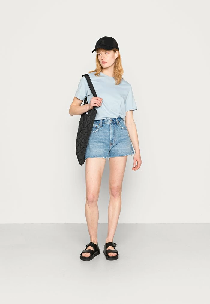 Abercrombie & Fitch LIGHT MOM - Denim Shorts - Medium Clean 2 Abercrombie & Fitch LIGHT MOM - Denim Shorts - Medium Clean - Image 2