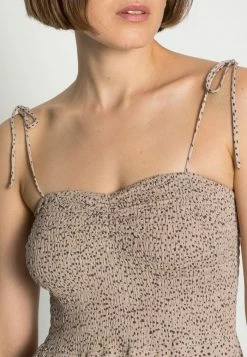 Abercrombie & Fitch SMOCKED BODICE MIDI DRESS - Day Dress - Tan Dot -Abercrombie & Fitch Shop 877b296e74d34106bafdd6b37053a406