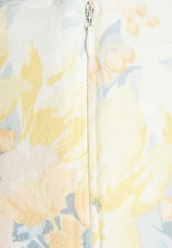 Abercrombie & Fitch RESORT CURVED HEM - Mini Skirt - White Grounded 5 Abercrombie & Fitch RESORT CURVED HEM - Mini Skirt - White Grounded -Abercrombie & Fitch Shop 8936385ccd6c4b6ea52ac6d232f55d65