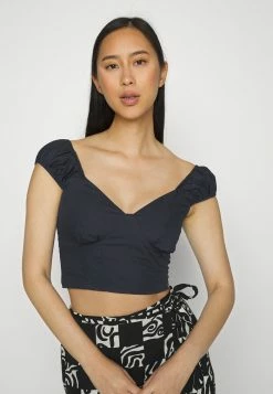 Abercrombie & Fitch CORSET DETAIL FASHION - Blouse - Black 11 Abercrombie & Fitch CORSET DETAIL FASHION - Blouse - Black -Abercrombie & Fitch Shop 8bdda04018c04fab9dd4a06e9dd5ccf0