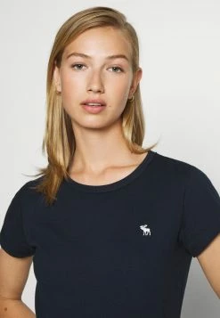 Abercrombie & Fitch CREW 3 PACK - Basic T-shirt - Black/white/navy -Abercrombie & Fitch Shop 8e54b74d65b44f84aa5583d93d40e85e