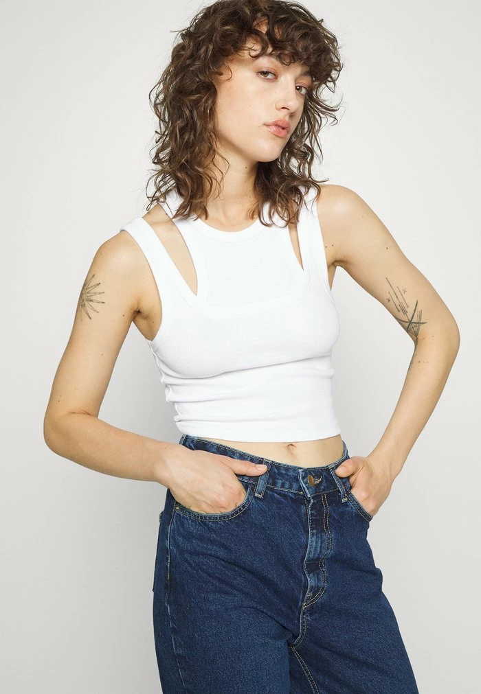 Abercrombie & Fitch Top - White 5 Abercrombie & Fitch Top - White - Image 5