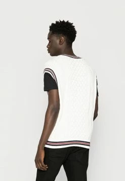 Abercrombie & Fitch Jumper - White Cableknit -Abercrombie & Fitch Shop 948273ced50641c1814a94f39382b3eb