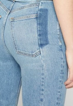 Abercrombie & Fitch Straight Leg Jeans - White/blue -Abercrombie & Fitch Shop 94ef99f7aba2497fbdbeb16d6293fbe5