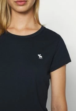 Abercrombie & Fitch CREW 3 PACK - Basic T-shirt - Black/white/navy -Abercrombie & Fitch Shop 9765d68b132f440a817e710d675c33e3