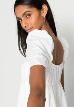 Abercrombie & Fitch KEYHOLE BABYDOLL - Day Dress - White 9 Abercrombie & Fitch KEYHOLE BABYDOLL - Day Dress - White -Abercrombie & Fitch Shop 987cfe722d464b038fa86dc64a814d33