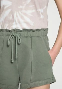 Abercrombie & Fitch PAPERBAG SHORT AGAVE - Shorts - Green Paperbag 9 Abercrombie & Fitch PAPERBAG SHORT AGAVE - Shorts - Green Paperbag -Abercrombie & Fitch Shop 98caedbaf0e648b3b4c650327bc8e7f2