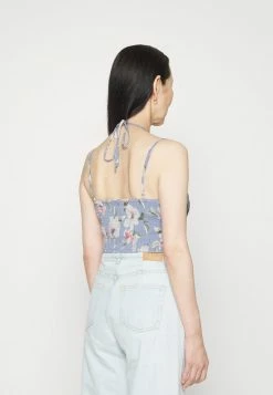 Abercrombie & Fitch BARE - Top - Blue 12 Abercrombie & Fitch BARE - Top - Blue -Abercrombie & Fitch Shop 9d4c85633b0b4a089a13b1aea44afab0