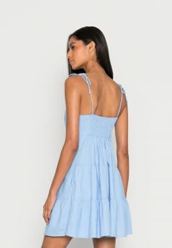 Abercrombie & Fitch TIE STRAP TRAPEZE MINI DRESS - Day Dress - Blue Wave Print -Abercrombie & Fitch Shop 9e07a85328034326ba193efcd16328c7