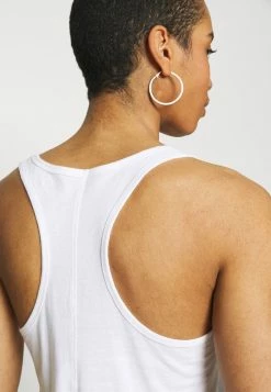 Abercrombie & Fitch BARE TANK - Top - White -Abercrombie & Fitch Shop a04b3da7f65f4e63a58c78c71f7cd519