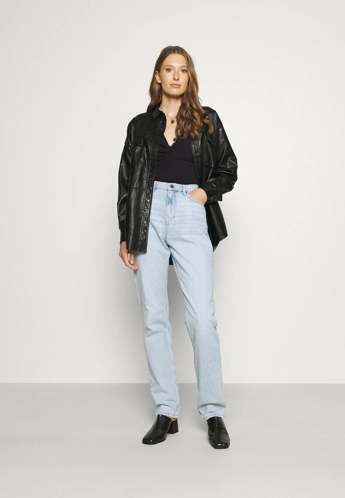 Abercrombie & Fitch Blouse - Black 2 Abercrombie & Fitch Blouse - Black - Image 2