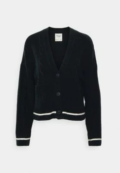 Abercrombie & Fitch FLUFFY TIPPED CARDI - Cardigan - Black Beauty -Abercrombie & Fitch Shop a190cbe2dc8d4424a28150c1f1485b83