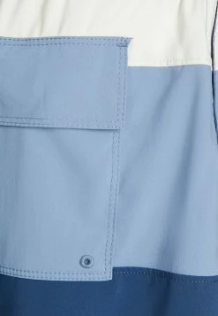 Abercrombie & Fitch PULL ON - Swimming Shorts - Blue Tri -Abercrombie & Fitch Shop a361c8f434254274bc1003af0f0191ea