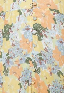 Abercrombie & Fitch BUTTON THROUGH SLIM MIDI - Maxi Dress - Multi-coloured -Abercrombie & Fitch Shop a36b031c7ff1439cabed92f86c3caa77