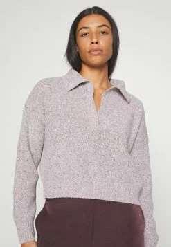 Abercrombie & Fitch VINTAGE WEDGE FIT NOTCH NECK - Jumper - Grey -Abercrombie & Fitch Shop a3a5b5e48ac74eeb9f1d57fb1e40bcd3