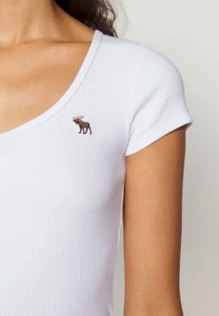 Abercrombie & Fitch ICON HENLEY - Basic T-shirt - Brilliant White -Abercrombie & Fitch Shop a77f163067ee4b7788f16cb3d31634f6