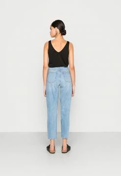 Abercrombie & Fitch DOUBLE KNEE CURVY MOM - Slim Fit Jeans - Curve Love Medium Double Knee 7 Abercrombie & Fitch DOUBLE KNEE CURVY MOM - Slim Fit Jeans - Curve Love Medium Double Knee -Abercrombie & Fitch Shop a9556f374f8840cf972fe6afd411b408