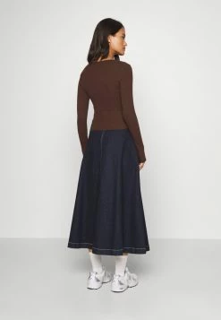 Abercrombie & Fitch ICON HENLEY - Long Sleeved Top - Puce -Abercrombie & Fitch Shop a9aa58c207864991a8ad7413e04ebe47