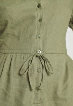 Abercrombie & Fitch UTILITY ROMPER - Jumpsuit - Deep Linchen Green 11 Abercrombie & Fitch UTILITY ROMPER - Jumpsuit - Deep Linchen Green -Abercrombie & Fitch Shop a9b4e53f0f7e448a8b2dc2f015b59279