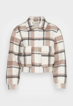 Abercrombie & Fitch SHACKET SHORT - Light Jacket - Cream/grey 8 Abercrombie & Fitch SHACKET SHORT - Light Jacket - Cream/grey -Abercrombie & Fitch Shop ab55212b1c3c479ea0c72bc9c32ec83f