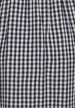 Abercrombie & Fitch SMOCKED BABYDOLL SHORT DRESS - Day Dress - Navy Gingham -Abercrombie & Fitch Shop ac86eec442f94542ac9dd4d52ffdd76e