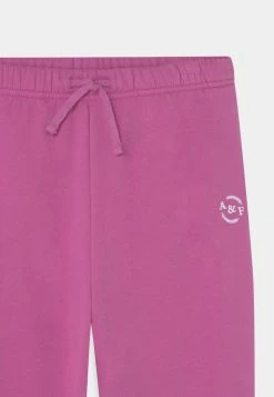 Abercrombie & Fitch DAD SOL - Tracksuit Bottoms - Pink -Abercrombie & Fitch Shop ad4a338ae286489086a0d95797335d66