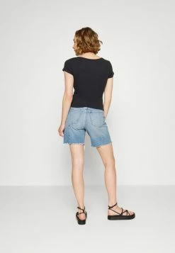 Abercrombie & Fitch ICON HENLEY 3 PACK - Basic T-shirt - Black/ White/doeskin -Abercrombie & Fitch Shop ae0a7923da06420b8aaaa8fba8cc6a61