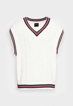 Abercrombie & Fitch Jumper - White Cableknit -Abercrombie & Fitch Shop b10341b58ed04879accb8ebe550d65ba