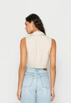 Abercrombie & Fitch BARE TIE FRONT - Top - Flax 7 Abercrombie & Fitch BARE TIE FRONT - Top - Flax -Abercrombie & Fitch Shop b14416978f1f4c0f9d072d9142a4e99c