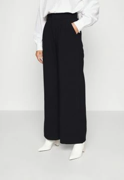 Abercrombie & Fitch 90S RELAXED TROUSER - Trousers - Black Beauty