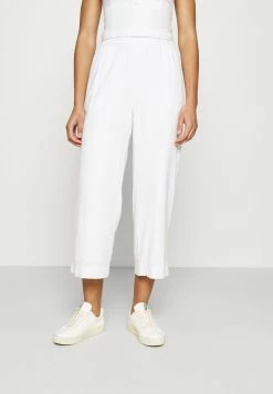 Abercrombie & Fitch EVERYDAY PULL ON - Trousers - White