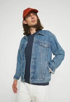 Abercrombie & Fitch ESSENTIAL VEE - Print T-shirt - Navy -Abercrombie & Fitch Shop b973e61aac0447289e5b3bfc21f046ee