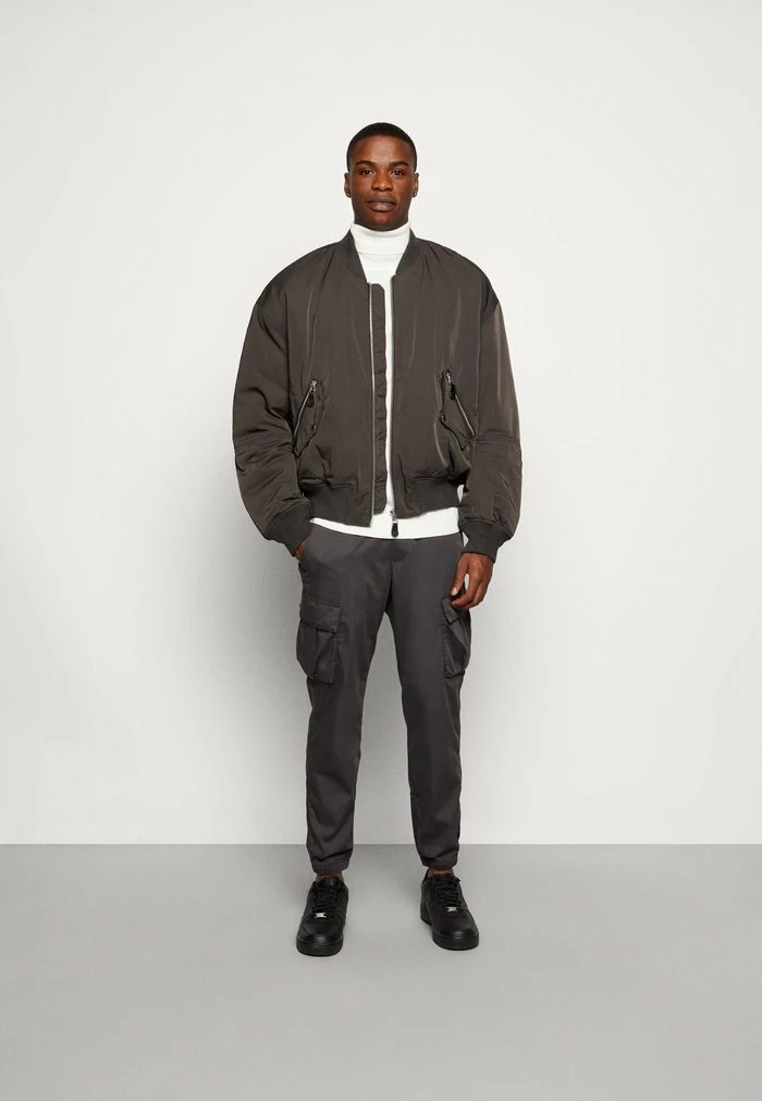 Abercrombie & Fitch ALL DAY - Cargo Trousers - Phantom 2 Abercrombie & Fitch ALL DAY - Cargo Trousers - Phantom - Image 2