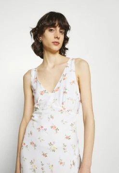Abercrombie & Fitch VNECK MIDI SLIP DRESS - Day Dress - White -Abercrombie & Fitch Shop bafbbcb2fca64c4daccd311eecce41db