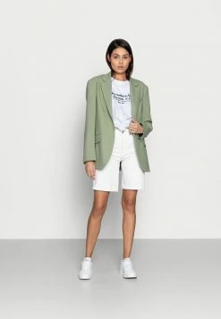 Abercrombie & Fitch Shop -Abercrombie & Fitch Shop c1976f35f7984df8a97f593f23bb5a28