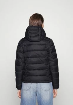 Abercrombie & Fitch PACKABLE PUFFER - Light Jacket - Black -Abercrombie & Fitch Shop c68822017d574b7298b8faf0fec6be20