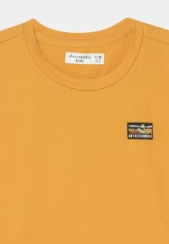 Abercrombie & Fitch SCENIC BACKHITS - Print T-shirt - Yellow -Abercrombie & Fitch Shop c7de2052643649b1a5f602f898210027